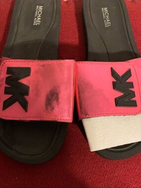 Michael Kors Hot Pink and Black Slip-On Slides